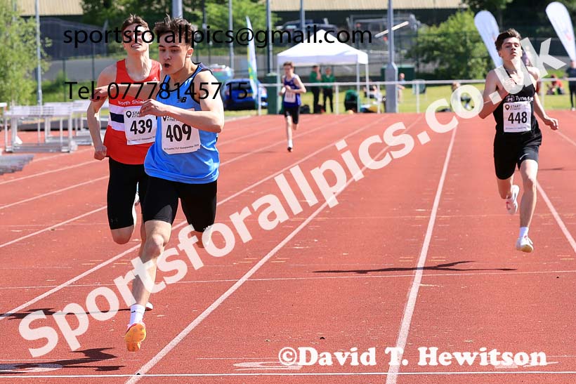 Mens Under-17s 400 metres, 2024 North Eastern Track and Field Champs., Middlesbrough.  Photo: David T. Hewitson/Sports for All Pics